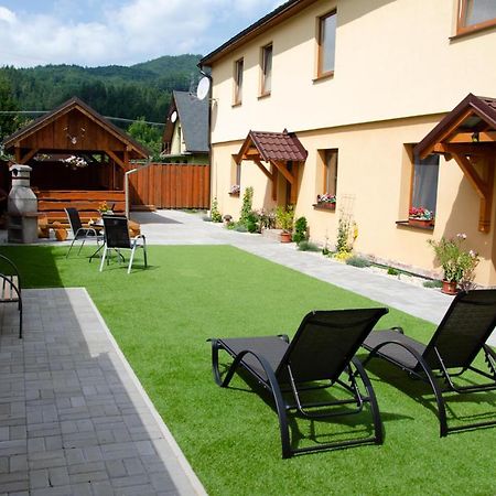 Turistická Ubytovňa Osada Liptovská Osada Exterior foto