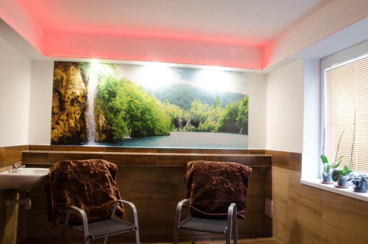 Turistická Ubytovňa Osada Liptovská Osada Exterior foto